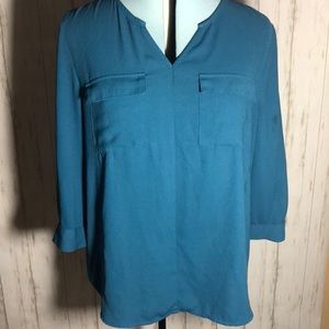 ❤️APT 9 blouse size L
